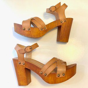 Retro Tan Wooden Platform Heels